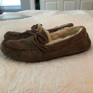 UGG Women's Dakota Slipper